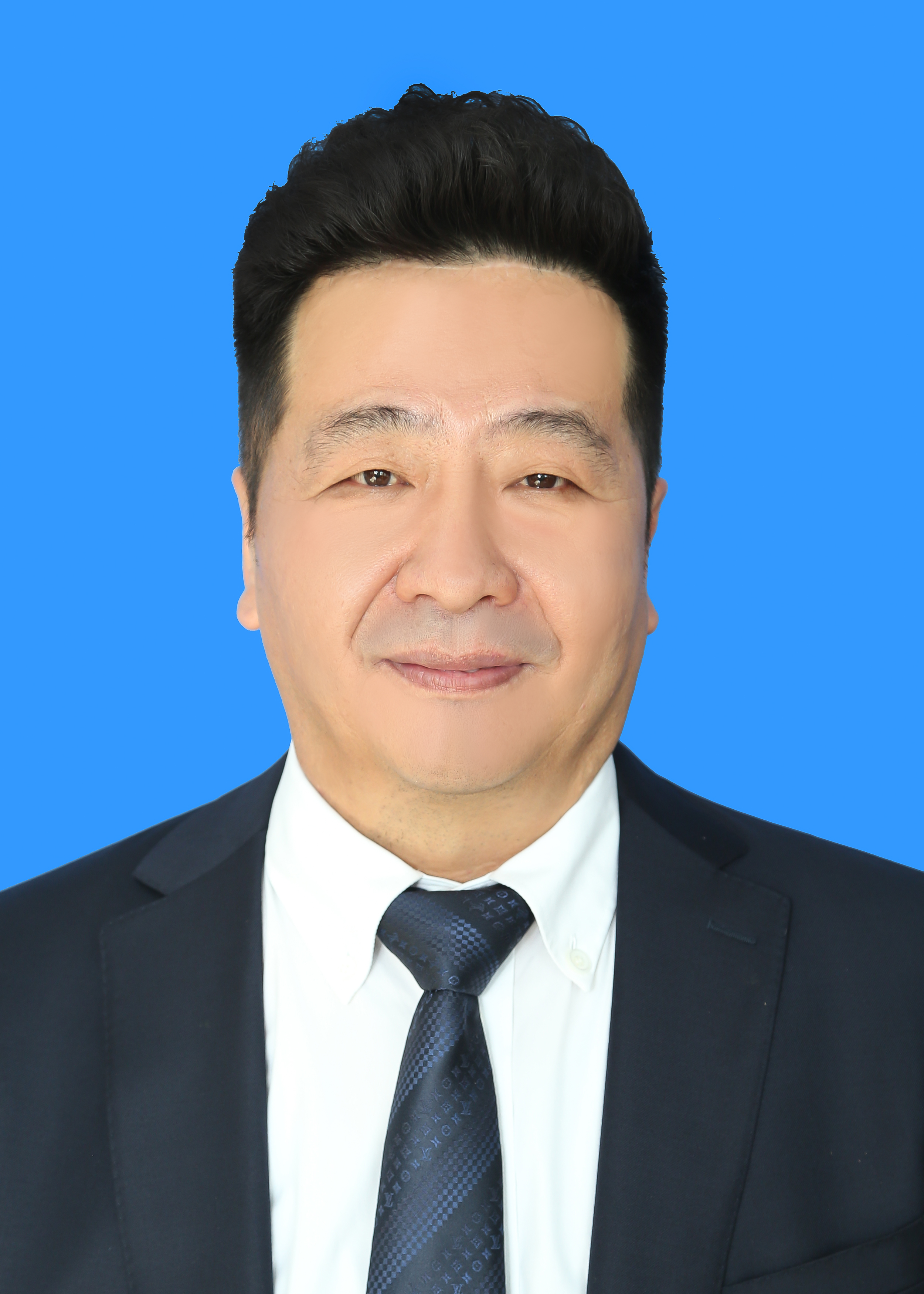 馬文義  集團(tuán)董事、董事長(zhǎng)、總經(jīng)理
